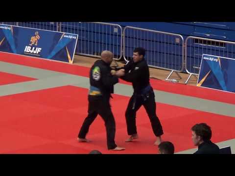 Faris Ben-Lamkadem vs Anice Ferrah - IBJJF London Fall Open 2017 - Blue Adult - Open