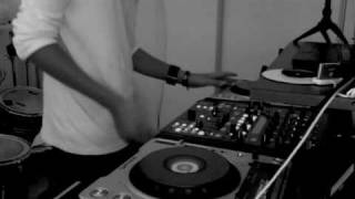 DJ ADEY: Steve appleton &quot;dirty funk&quot; DnB remix