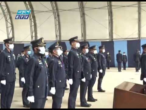 ক্যাপ্টেন সাইফুল আজমকে রাষ্ট্রীয় মর্যাদায় শাহীন কবরস্থানে দাফন করা হয়