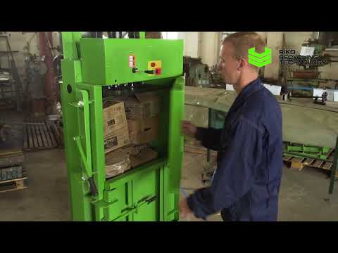 HYDRAULIC BALING PRESS FOR WASTE, PET BOTTLES AND GARBAGE - RTV 4 BALER MACHINE FOR SALE