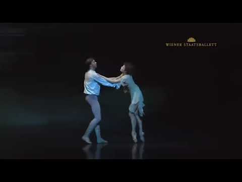 Iryna Tsymbal (Manon) and Robert Gabdulin (Chevalier Des Grieux) "Manon" (MacMillan)- Akt 3