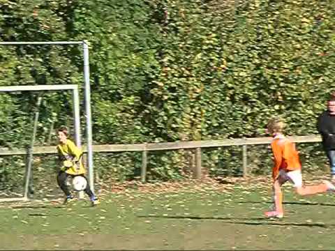 Drechtstreek E5 - Oranje Wit E7  uitslag 1 - 1     27-10-2012