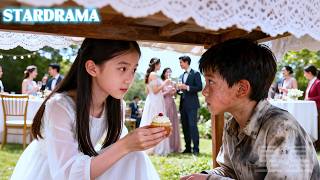 Download lagu 善良的女孩救下被欺負的小男孩，給了他一個蛋糕喫，18年後他成爲海城呼風喚雨的財閥繼承人，在背後默默保護她爲她掃清一切障礙！#歲歲如今朝 #drama #霸道總裁 #星星追劇 mp3