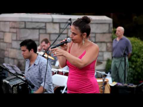 La Cangiano y su banda by © María Fernanda Hubeaut ( http://clickvivo.blogspot.com/ )