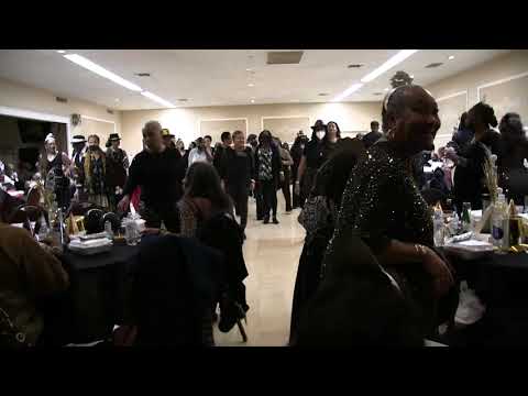 ★Jump Off Line Dance★  Choreographer by Micky Ferguson and Sheron Colston