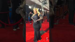 Download lagu singer Bebe Rexha posing on the red carpet at the 2024 Grammy Awards #hollywood #viralvideo #shorts mp3