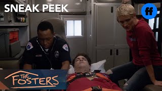 411 - Sneak peek #1 : Stef et Jesus vont � l'h�pital
