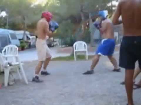 VILANOVA PARK: La gran pelea del camping (BOXEO AMATEUR ESPAÑA, Catalunya)