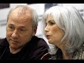 Red Staggerwing - Mark Knopfler Emmylou Harris  - unplugged at World Cafe studio, USA 19th May 2006