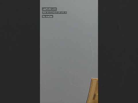 Course change caught on camera: no satellite or plane matches · Oct 2026 · ead3 #Shorts