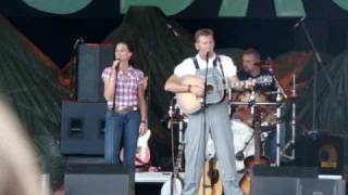 Joey + Rory -  'I'm A Little More Country Than That'