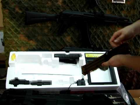 TANIEMILITARIA.PL - PREZENTACJA MODELU ASG P90 (D-90 H)  - FIRMY WELL