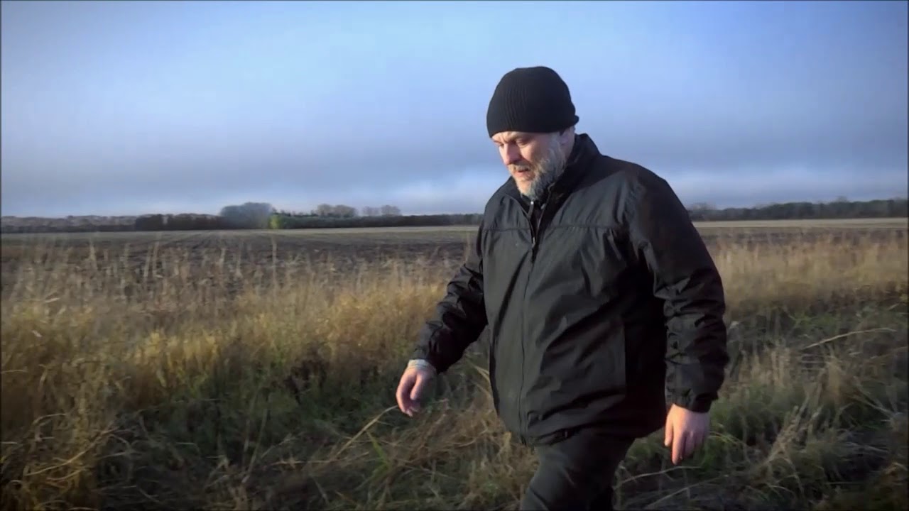 Miniature de la vidéo Ghostland - extrait du making of VF du film L'image Fantôme - Sur le tournage de Ghostland