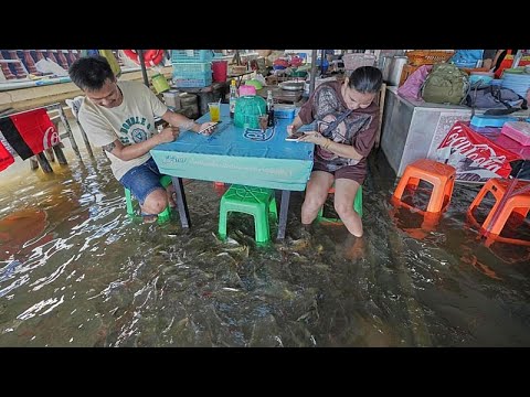 Video Thumbnail: Flood turns Thai restaurant into unusual attraction