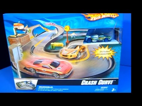 Hot Wheels Crash Curve Play Set Product Review Video