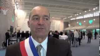 preview picture of video 'Vinon sur verdon Inauguration du Gymnase du Collège Yves Montand'