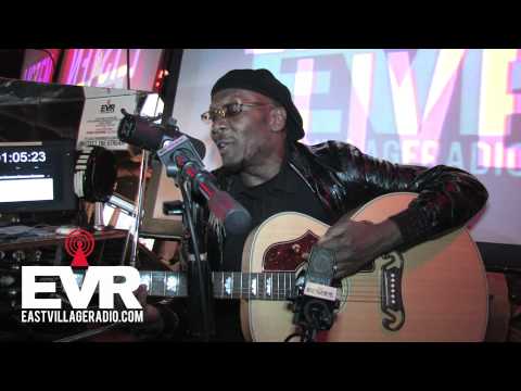 Jimmy Cliff - "You Can Get It If You Really Want" Live on EVR's Deadly Dragon Sound