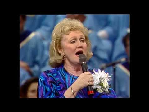 Bev Lowry singing Mama’s Hands