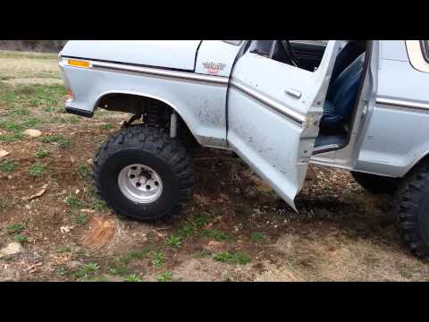 Lifted 78 Bronco - JBG 6\" Superflex Lift Kit