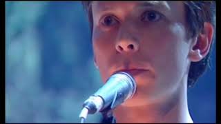 British Sea Power - Remember Me / Carrion (Jools Holland) (17 Oct 2003)
