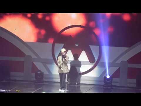 (4K)171028 MAMAMOO(마마무) 2기창단식 무럭무럭 피크닉 휘인 개인무대 직캠