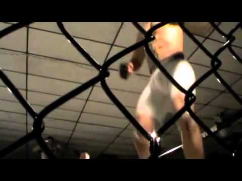 Ryan Luna MMA fight October 9, 2010