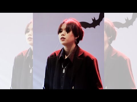 [ Fancam ] Another World cover NCT 127 - Regular + Kick It ( Un as Haechan ) @ Plearnary Mall