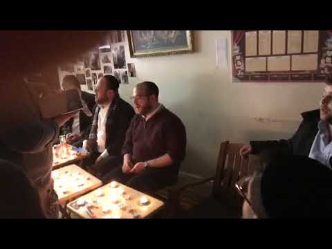 לאמיר מאכן קידוש  lets make kiddush   sung at chosson yisroel levin shiva house