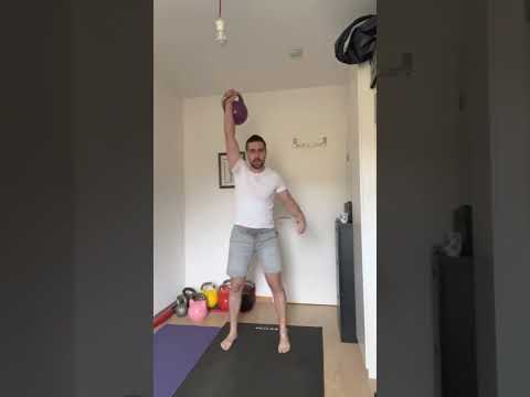20kg Kettlebell Snatches