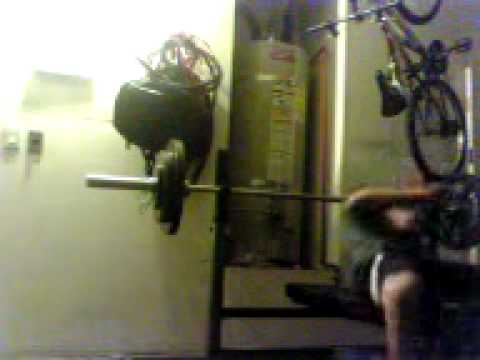 Bench Press 195 lb-14 Years-137 lbs.3gp