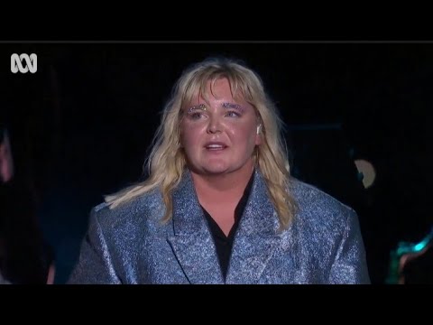 TONES AND I - SYDNEY NEW YEARS EVE 2022 | FULL PERFORMANCE FROM ABC TV