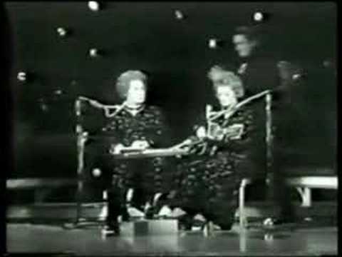 Maybelle & Sarah Carter on The Johnny Cash Show