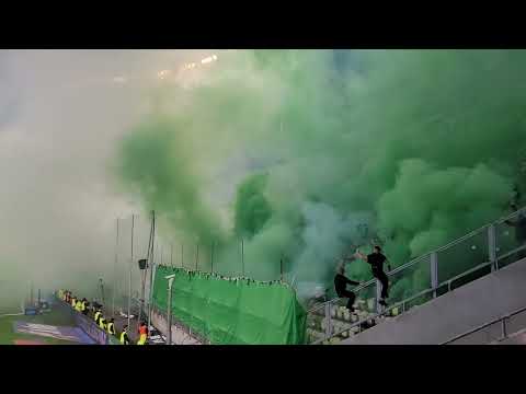 Lechia Gdańsk puszcza Ekstraklasę z dymem