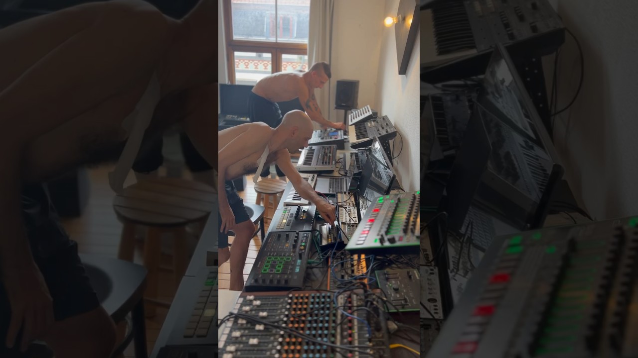 Reel of the day || #music #studio #analog #producer #techno #trance #hardtech #bass #live #rave