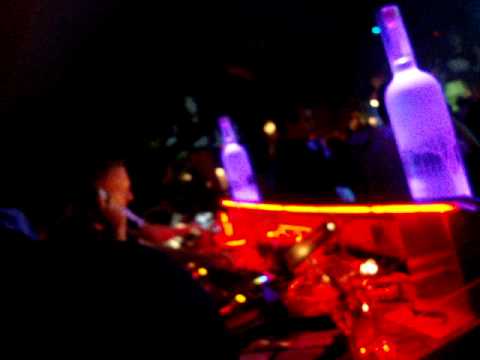 VILLA BONIN - LEAVE THE WORLD BEHIND - ANDREA BOZZI DJ - 11 JUNE 2010