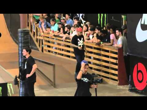 Tampa Pro 2015 Chaz Ortiz Final Runs