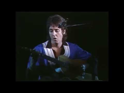 Paul McCartney & Wings.- Blackbird (LIVE IN AUSTRALIA 1975)