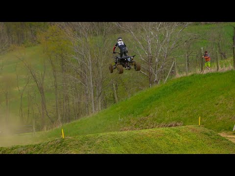 Zack Decker shredding at High Point MX