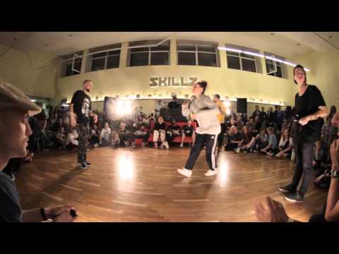 House 1x1 Semi finals Emil vs Marta (SKILLZ Halloween Jam 2015)