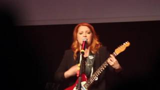 Noemi - Devi Soltanto Esistere (live@Spazio900) [2/22]