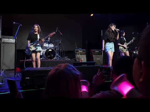 251112 QWER Rockation in Houston (2/2)