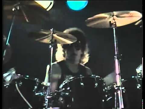 Videoclip de This Town Rocks (Live) — Saxon