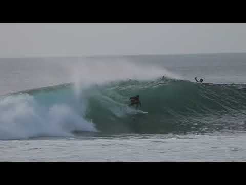 Uluwatu Surf Spot Information - Racetrack & The Peak