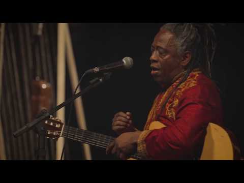 Mauricio Tizumba e Sérgio Pererê - Desejo de Flor (Vander Lee)