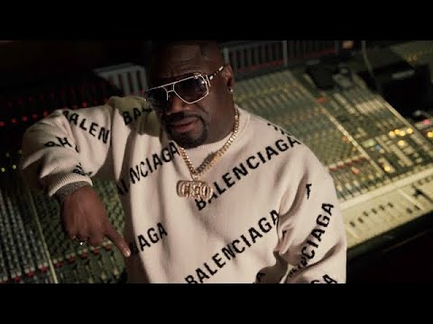 ML UNDERWOOD "BOS$ PLAYA" FT. AYA ITO