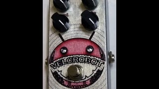 Video thumbnail for FuzzHugger Effects Velcrobot fuzz by FuzzHugger Effects