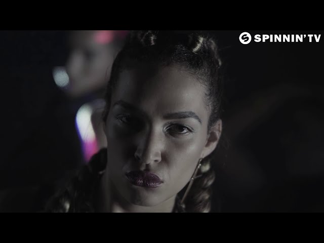 Video zu 'Tsunami' ansehen