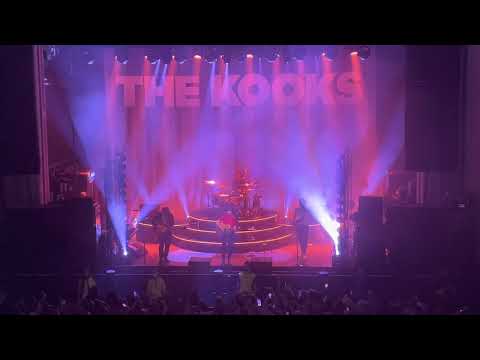 The Kooks - Jackie Big Tits Glasgow O2 Academy 7th February 2022