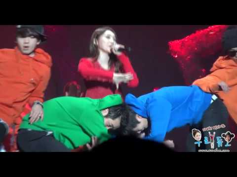 111227 다비치 콘서트 - 눼가 줴일 좔놔과.mp4