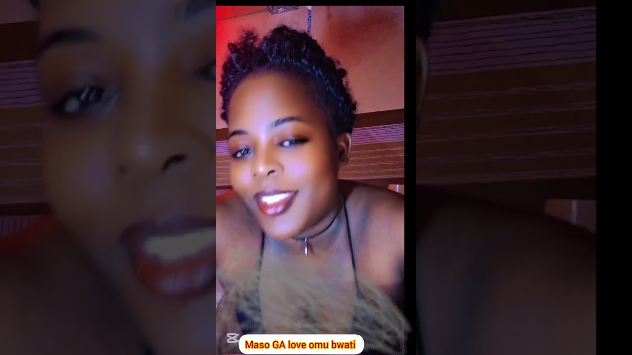 Enyola yekiwato MUBULILI  nga omusajja yali wansi 